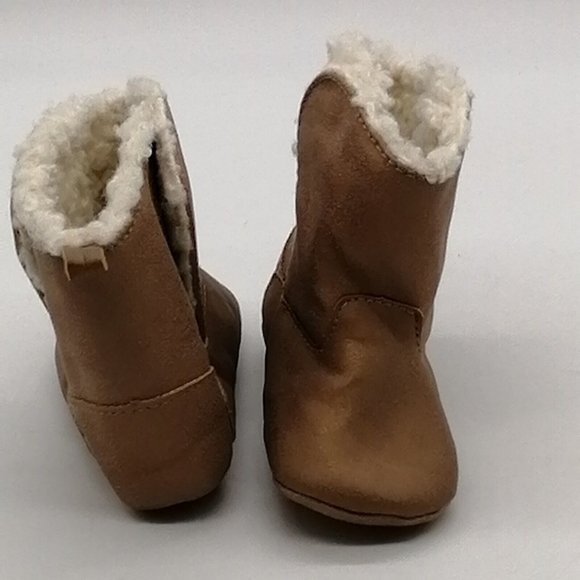 Carters Toddler Bootie Tan Hook & Loop Closure Faux Fur Lined 6 - 9 Months - Picture 3 of 9